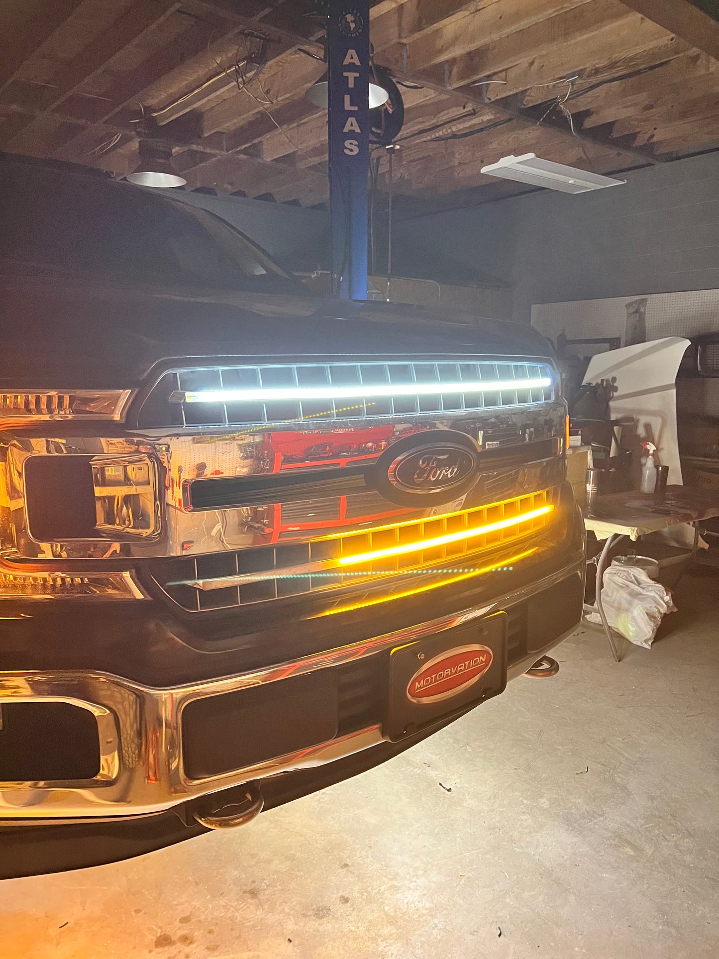 2018-2020 F150 XLT Sequential Switchback Grill Strips
