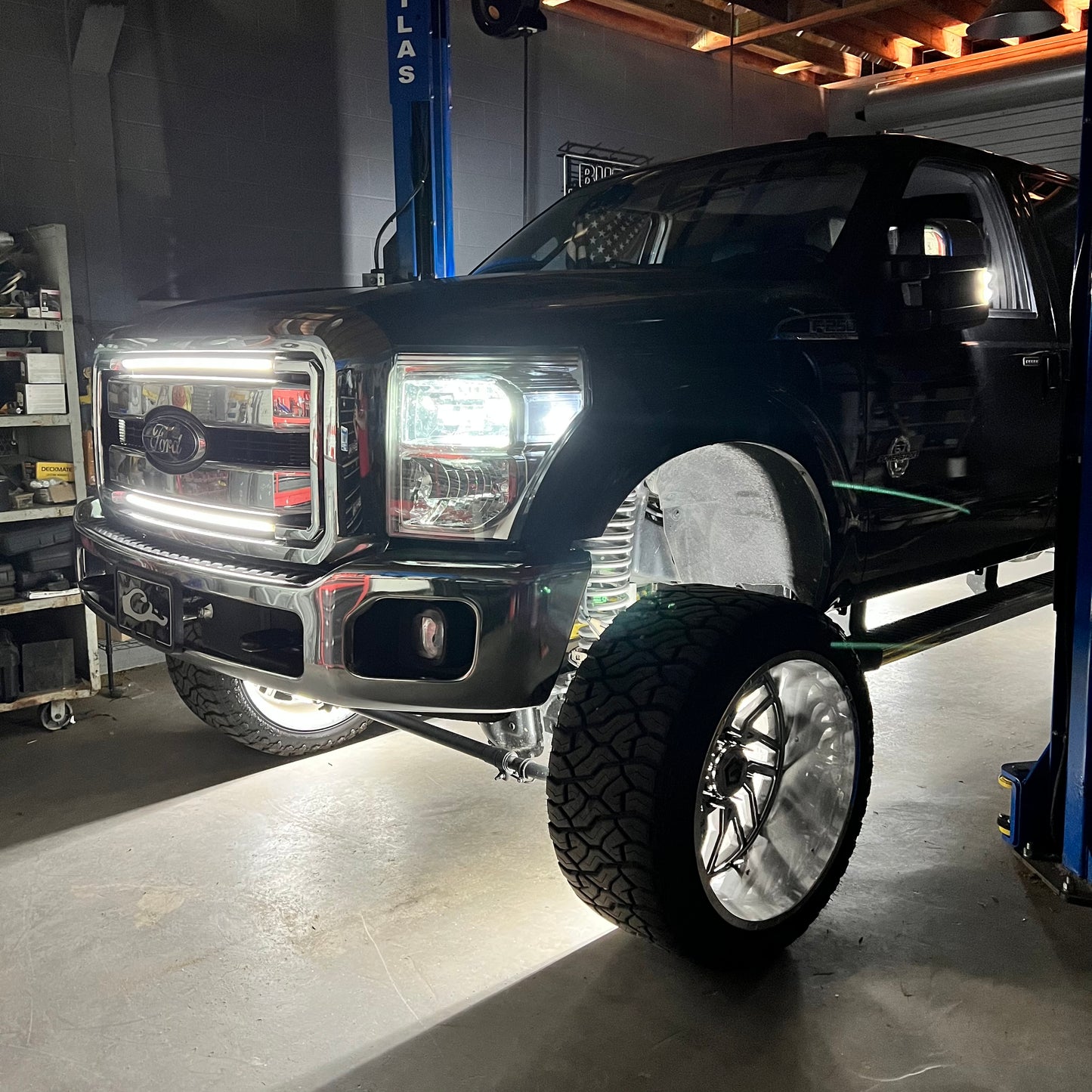 2011-2016 Super Duty Sequential Switchback Grill Bars