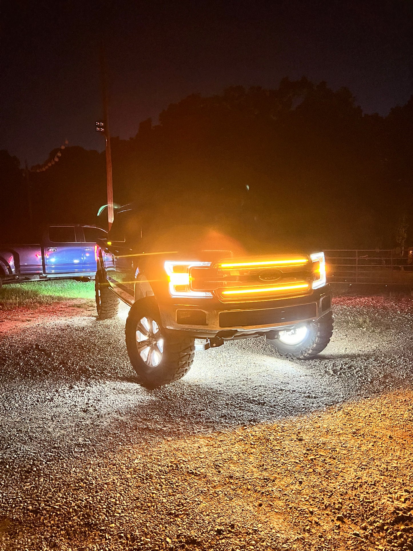 2018-2020 F150 King Ranch/Lariat/Limited Metal Bolt-on Sequential Switchback Grill Bars