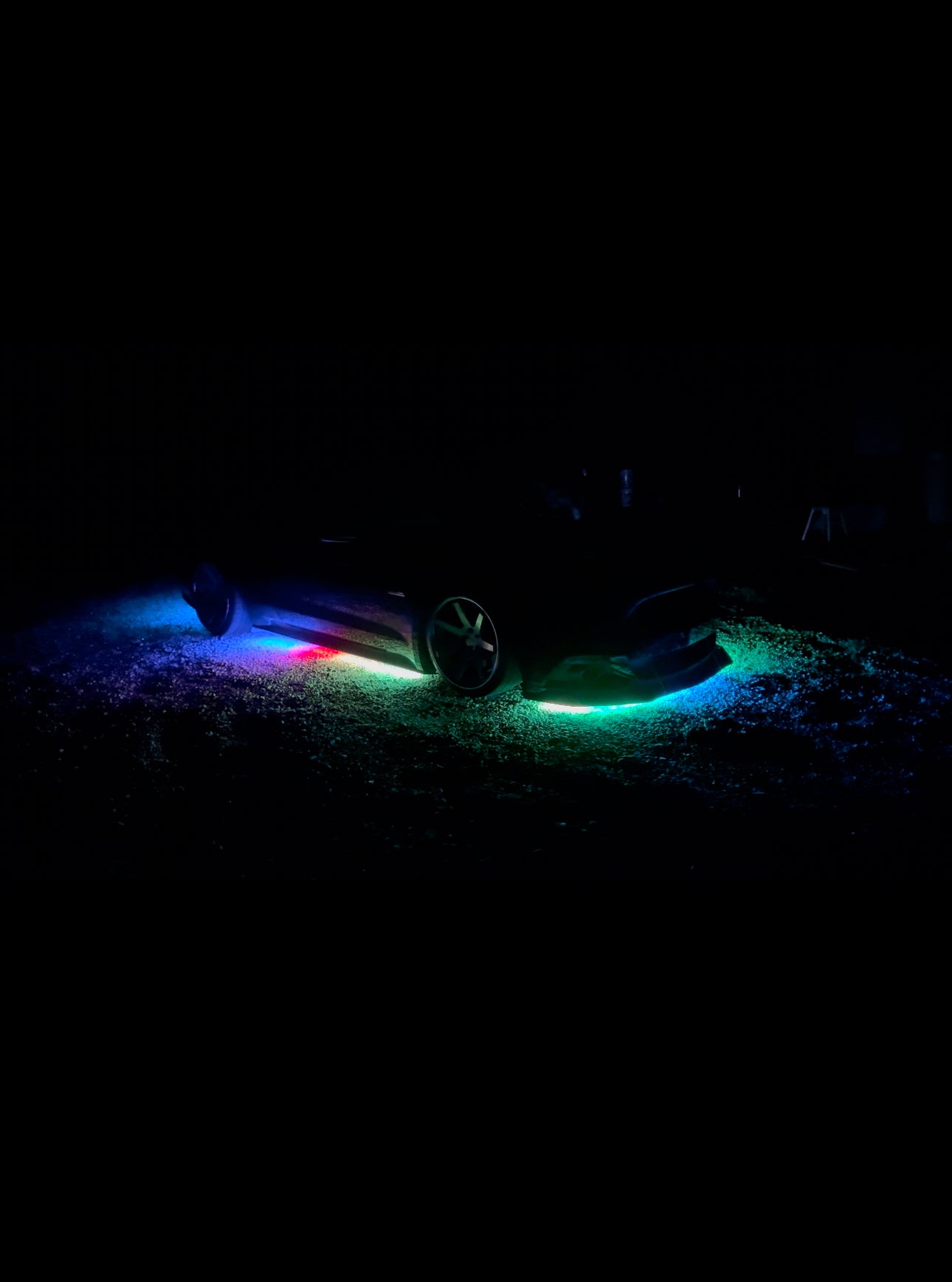 Dream Flow Car LED Underglow Kit – 360° Flowing Colors + Pure White Mode
